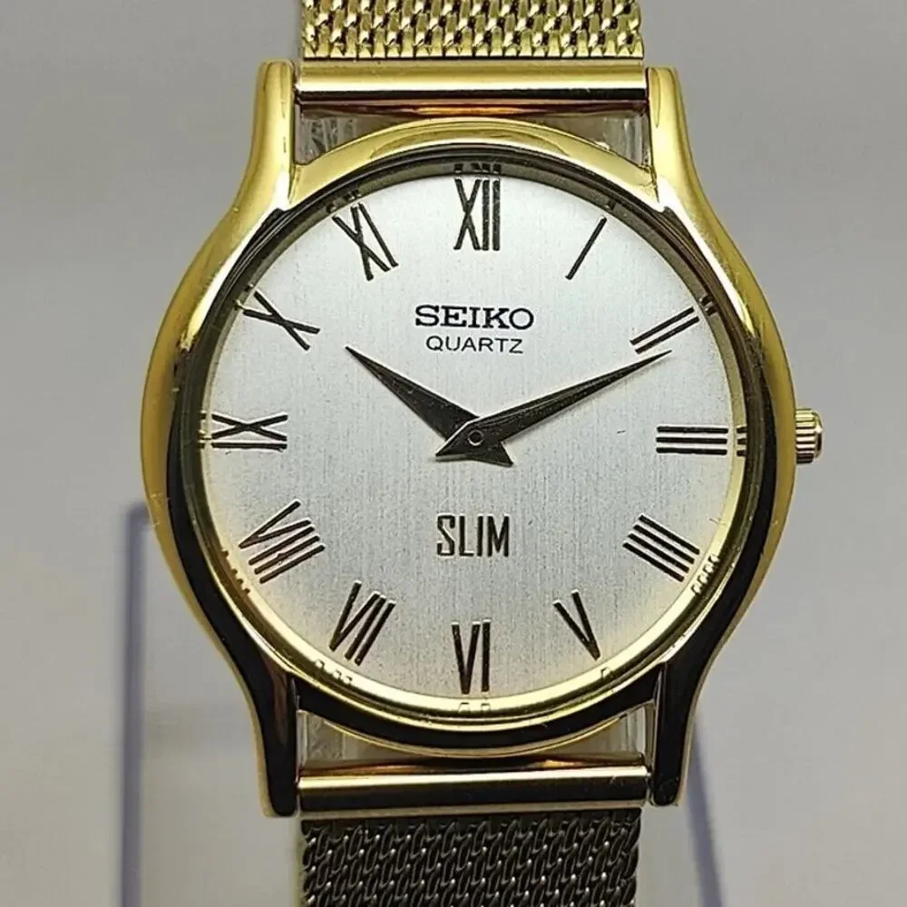 Vintage Style Seiko Quartz Mens Gold Watch & Silver accents W/ Metal Strap